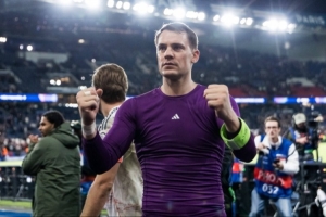 皇家马德里vs拜仁慕尼黑 | 诺伊尔扑出姆总贴地斩！舒梅切尔：这可能是赛季最佳扑救